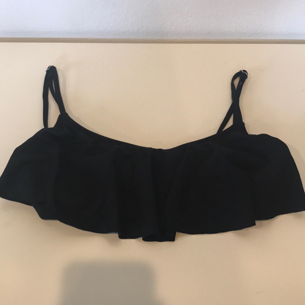 Ruffle swimsuit top!
